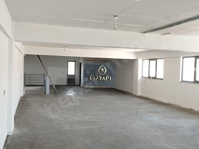 ÖZYAPIDAN SÜMER 3.SANAYİDE 400M2 KİRALIK İŞYERİ - Görsel 26