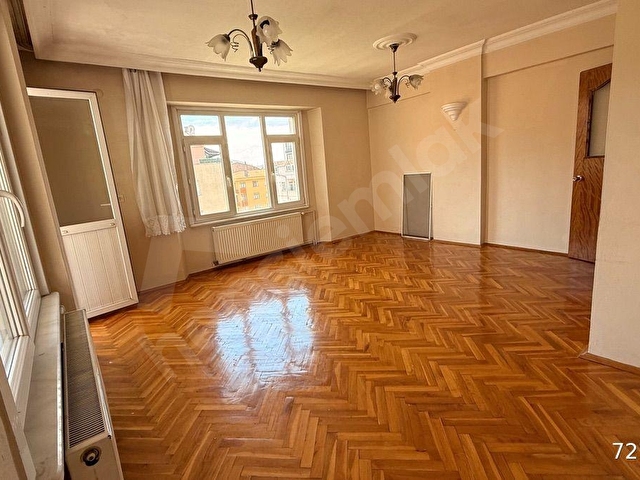 TAVUKÇUYOLUNDA SİTE İÇERİSİNDE GENİŞ 3+1 SATILIK DAİRE - Görsel 3