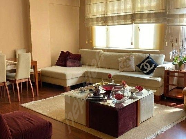 Bahçelievler k.has arkası metro m.büse yürüme 4-5 dk 95m2 eşyalı,kentsel aşamasında,2.kat otoparklı - Görsel 11