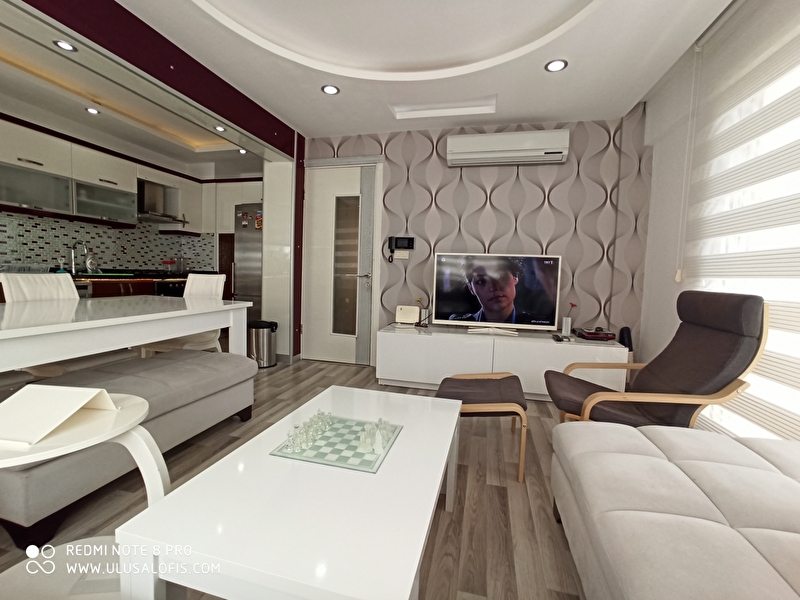 Balçova i ulusalofis i̇zmi̇r ekonomi̇ ve 9 eylül üni̇. yakini full eşyali çok bakimli 2+1 satilik dai̇re
