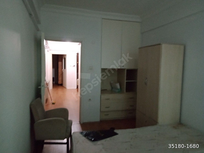 Vip Emlaktan Halide Edip Akar Caddesi Üzeri Satılık Daire