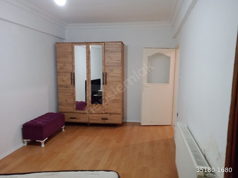 Vip Emlaktan Halide Edip Akar Caddesi Üzeri Satılık Daire