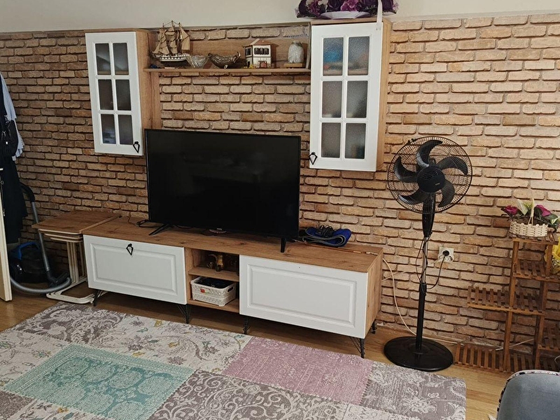 Grv emlak'tan gazi̇ mahallesi̇nde satilik 2+1 87 m2 bahçe kati dai̇re
