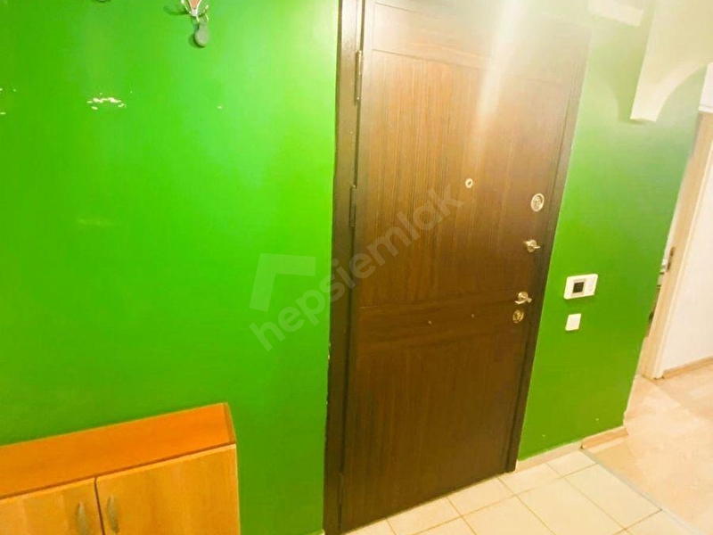 Şişli Merkezde Satılık 1+1 65 M2 Yeni Binada Yarı Zemin Daire