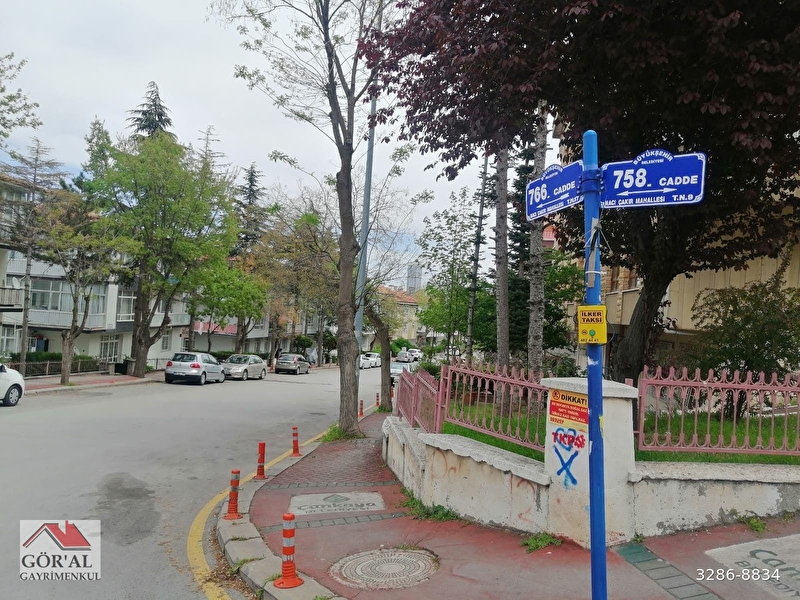 Di̇kmende 2+1 satilik kupon dai̇re