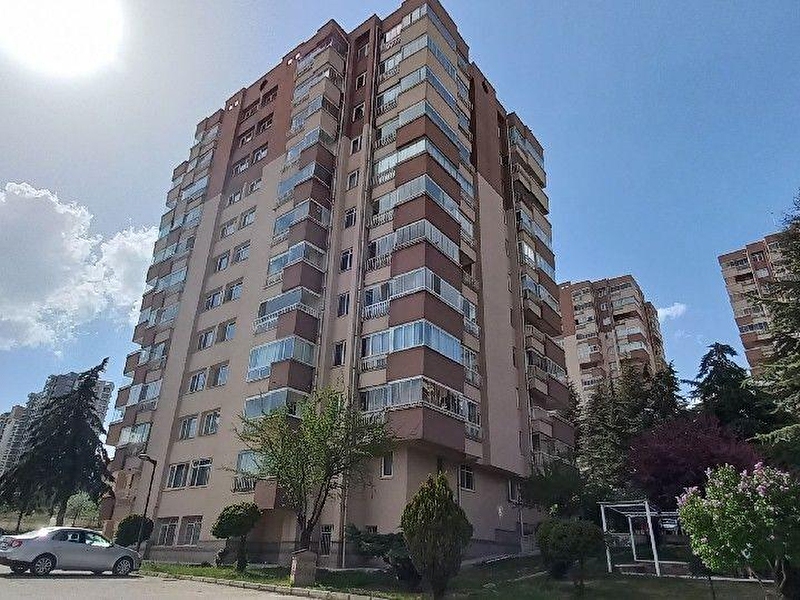 Çankaya sancak mahallesi̇ aci̇ll.. si̇te i̇çi̇nde boş ful yapili hemen taşin manzarali 3+1 ferah dai̇re