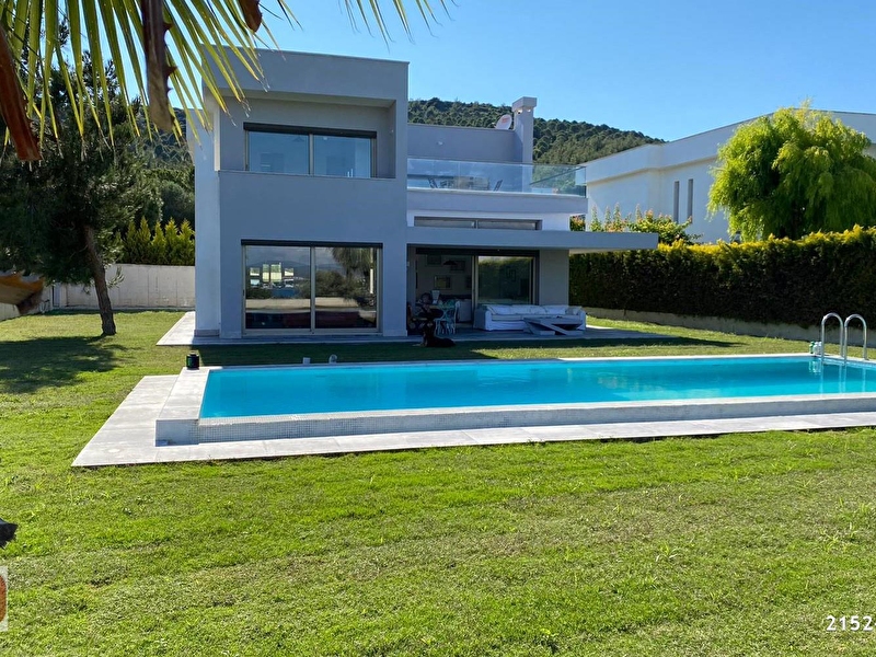 7 000 000 Tl Ege Emlak Tan Mamurbaba Da Havuzlu Mustakil Villa