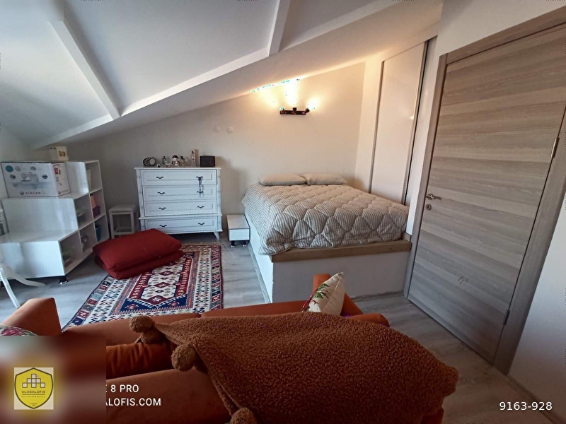 Balçova i ulusalofis agora avm yakini yeni̇ bi̇nada termalli̇ lüks terasli dubleks dai̇re