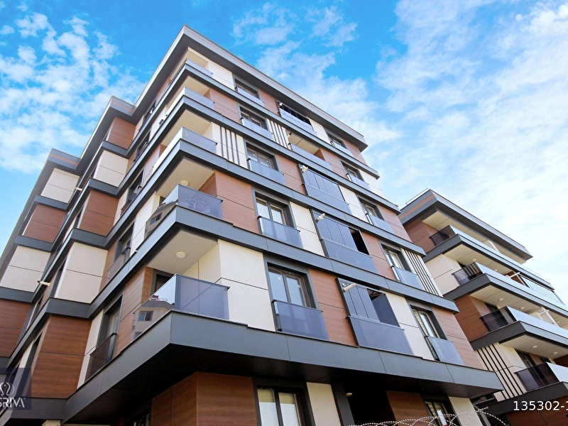 Asri̇va'dan adnan kahveci̇de buti̇k si̇te i̇çi̇nde lüx 2+1 dai̇re
