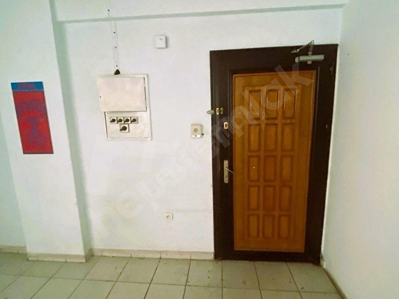 Şişli Merkezde 245 M2 Asansörlü Yangın Merdivenli İşyeri Ofis