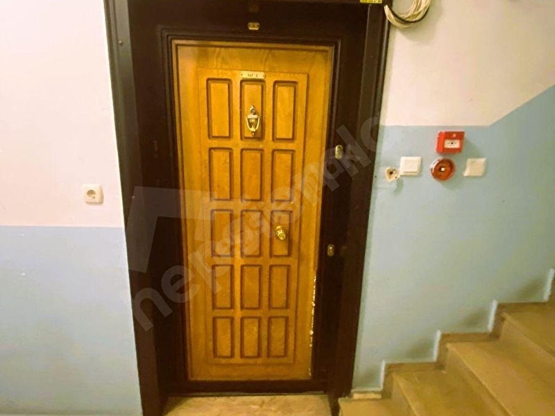 Şişli Merkezde 245 M2 Asansörlü Yangın Merdivenli İşyeri Ofis