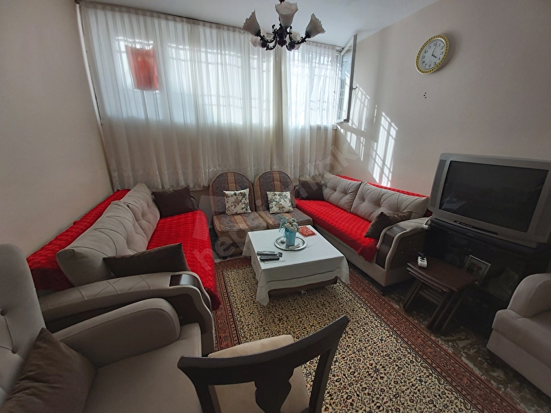232 500 Tl Muratreis Ilkogretim Okulu Yakini Klasik Tadilata Uygun Giris Da