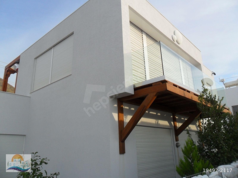 2 500 000 Tl Tayman Dan Bodrum Turgutreis Satilik 3 1 Mustakil Denize 50 M