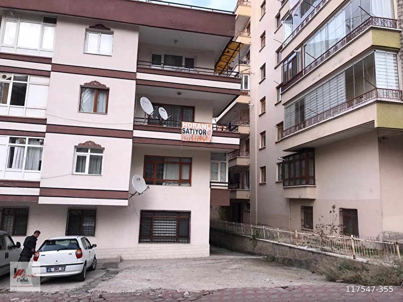 K.ören kavacik subayevleri̇nde çok çok güzel 2 kat,ta 2 balkonlu 3+1 bağimsiz salon dai̇reyi̇ satiyoruz