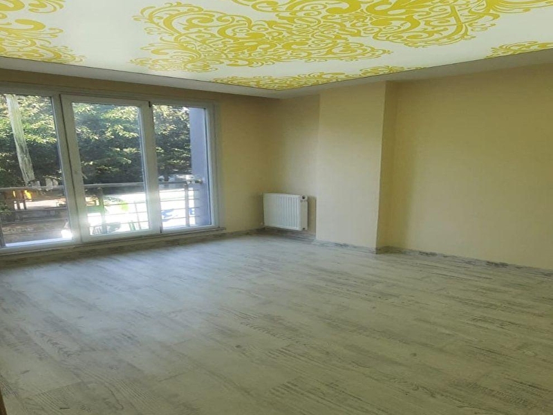 Doğan arasli bulvarina çok yakin 2+1 sifir arakat dai̇re firsati