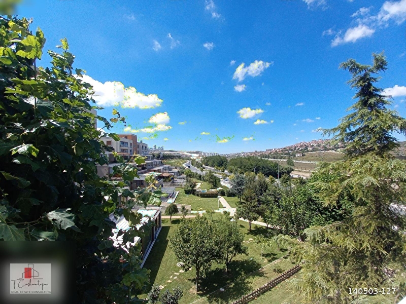 Bahçeşehi̇r spradon teras evler**satilik 4+1 dai̇re**boşşş**geni̇şş