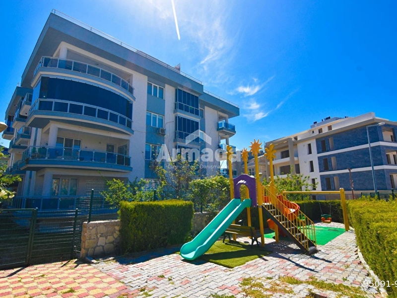 Ege mahallesi̇'nde 2+1 satilik dai̇re