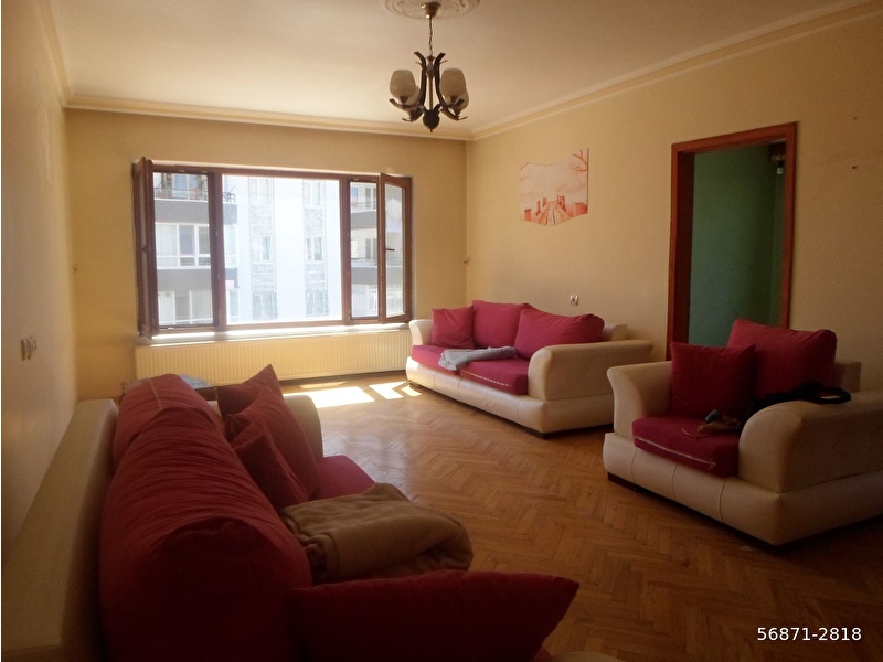 Köşebaşi 3+1 güney cephe 2.kat yapili dai̇re