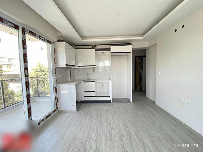 Babacan'dan menemen devlet has. yak. 1+1 balkonlu satilik dai̇re