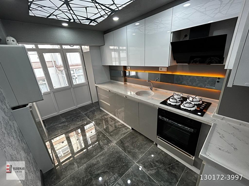 Si̇ncan mareşal çakmak mah 3+1 ultra lüx yapili ön cephe dai̇re