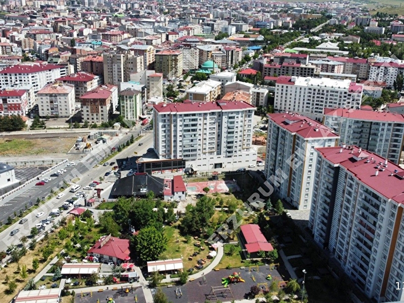 Erzurum emlak sepeti̇n'ten bostancioğlu si̇tesi̇nde 4+1 dai̇re