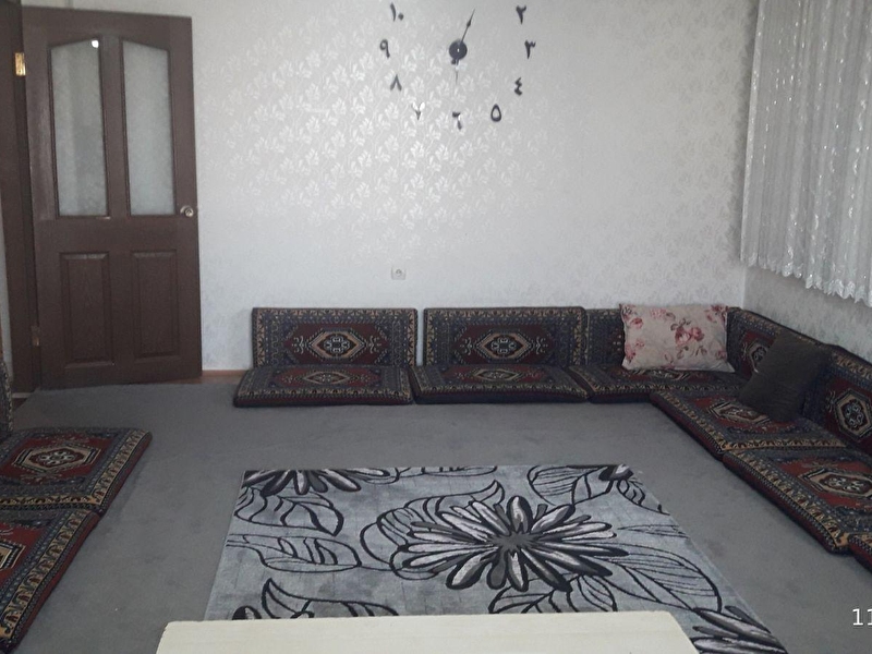 Kören 23 ni̇sn mahallesi̇nde 3+1 bağimsiz  salon net 120 m2 dai̇reyi̇ satiyoruz cadde cepheli̇