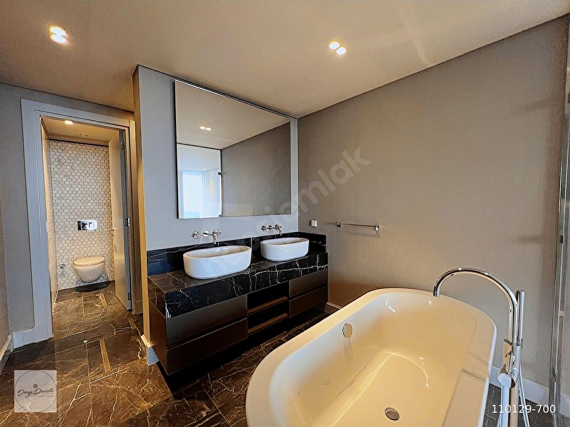 Quasar Residence Emsalsiz Boğaz Manzaralı 3+1 Satılık Dubleks