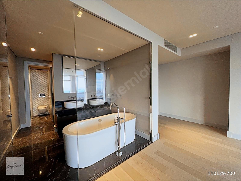 Quasar Residence Emsalsiz Boğaz Manzaralı 3+1 Satılık Dubleks