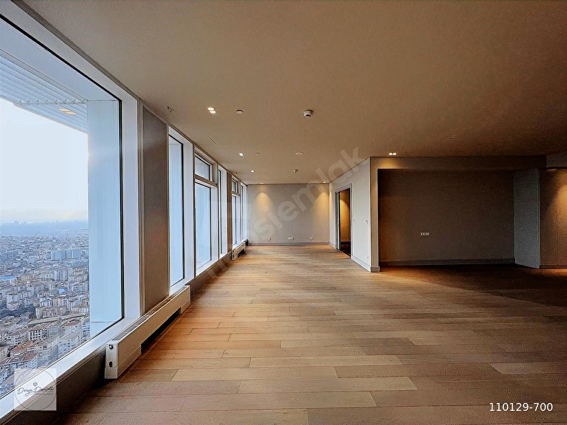 Quasar Residence Emsalsiz Boğaz Manzaralı 3+1 Satılık Dubleks