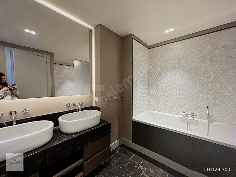 Quasar Residence Emsalsiz Boğaz Manzaralı 3+1 Satılık Dubleks