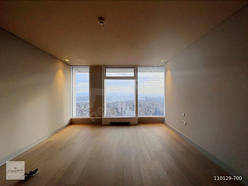 Quasar Residence Emsalsiz Boğaz Manzaralı 3+1 Satılık Dubleks