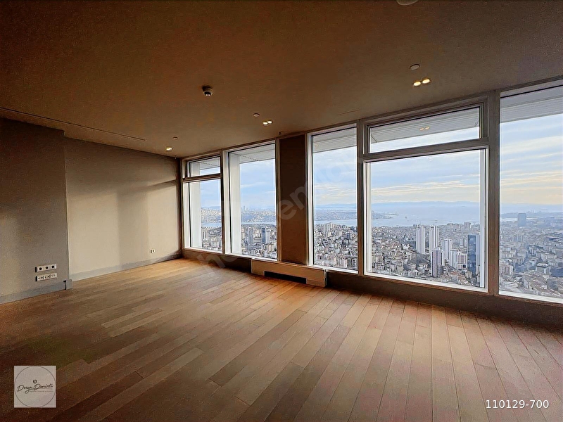 Quasar Residence Emsalsiz Boğaz Manzaralı 3+1 Satılık Dubleks