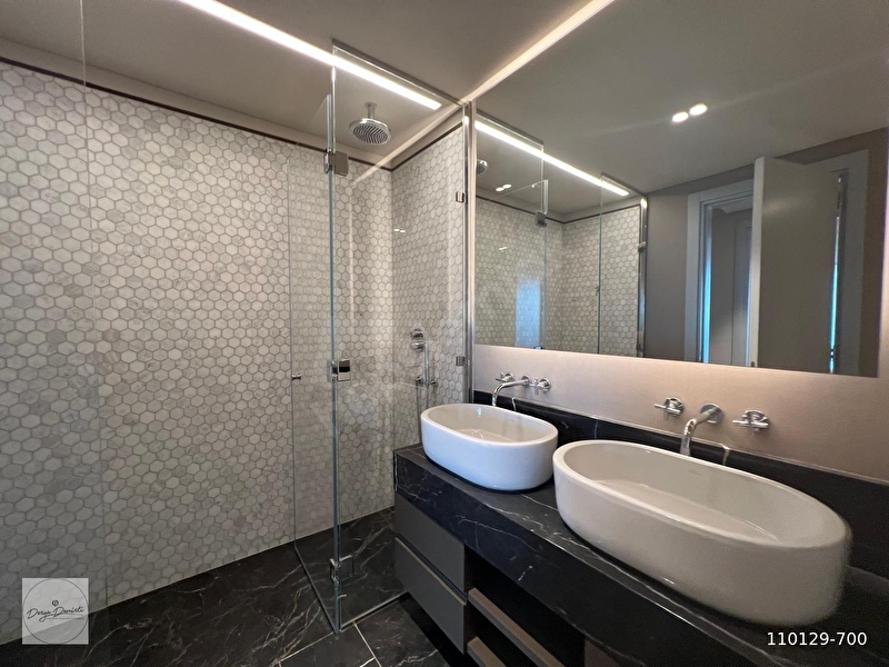 Quasar Residence Emsalsiz Boğaz Manzaralı 3+1 Satılık Dubleks