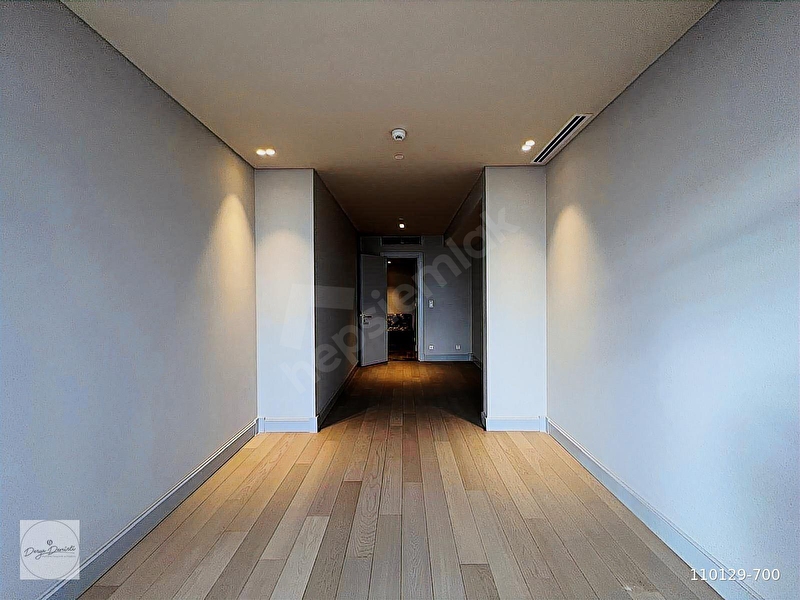 Quasar Residence Emsalsiz Boğaz Manzaralı 3+1 Satılık Dubleks