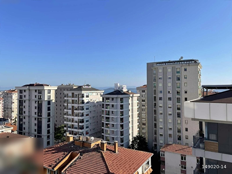 Genç erenköy emlak'dan çi̇ft tapulu bostanci'da 180m2 ultra lüx