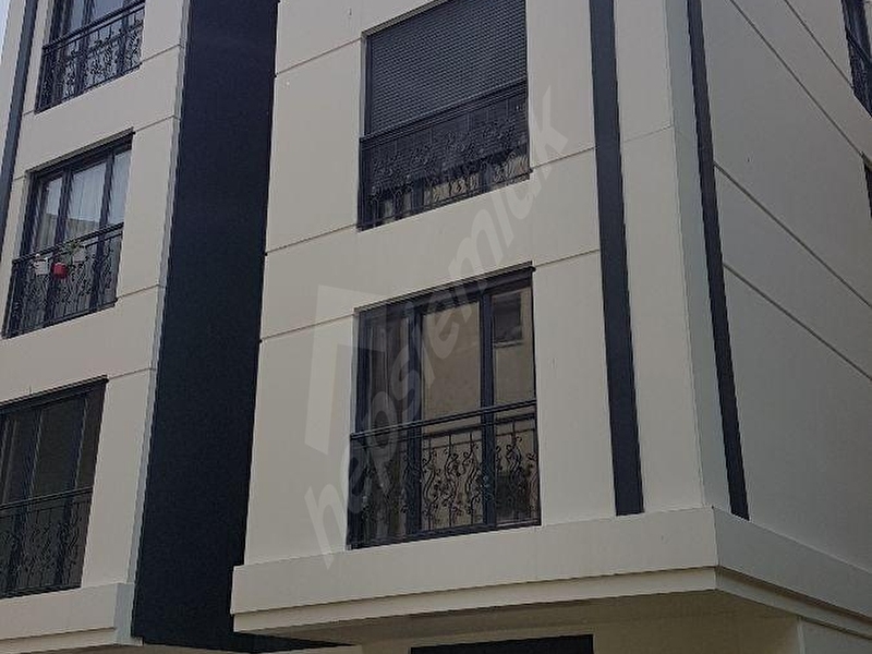 39 500 000 Tl Galataport Yakini Otoparkli Havuzlu Bahceli Yeni Bina