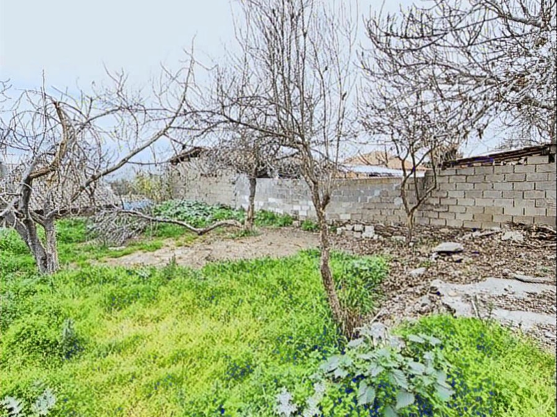 Efe'den aydin karahayit'da satilik 472 m2 avlulu kargi̇r ev