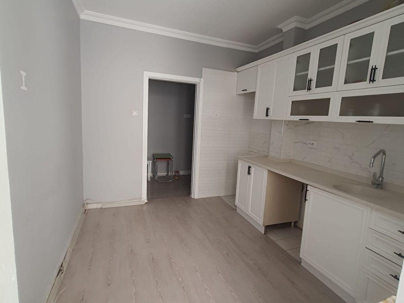 Güllükte 2+1 ki̇ralik dai̇re