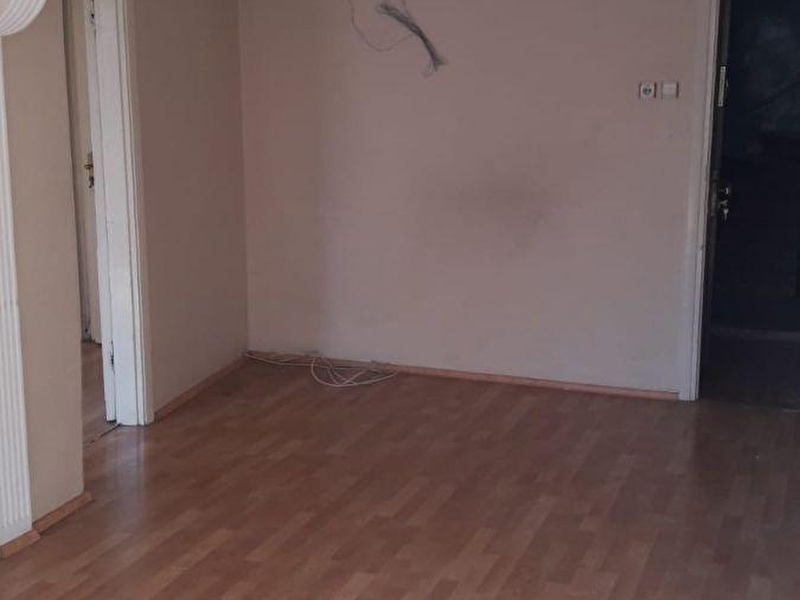 350 000 Tl Fatih Sehreminine Yakin Satilik 2 1 Salon Daire Emlak Center