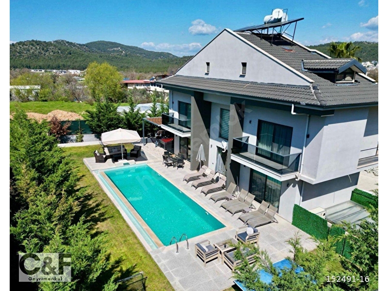 Günlük Kiralık 4 Odalı Villa Muğla Fethiye Ölüdeniz Mahallesi 8 Kişi Kapasiteli