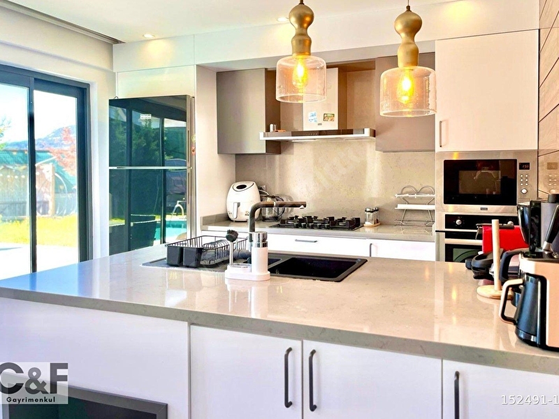 Günlük Kiralık 4 Odalı Villa Muğla Fethiye Ölüdeniz Mahallesi 8 Kişi Kapasiteli