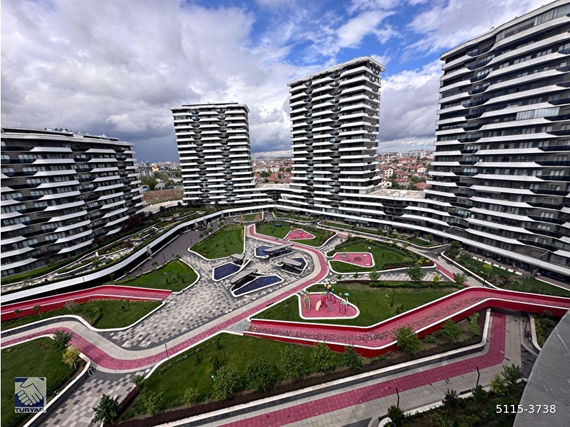 Turyap'tan park mahal si̇t.de 5+1 salon 240m2. ara kat lüks dai̇re