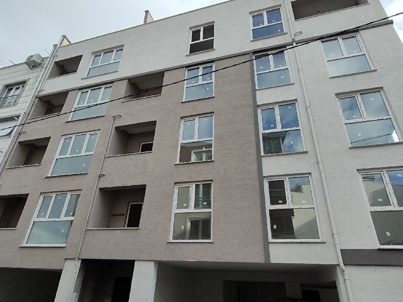 Bursa kestel a.v.paşa mah'de metroya 2 daki̇ka mesafede sifir 1 aya tesli̇m satilik 5+1 dubleks dai̇re