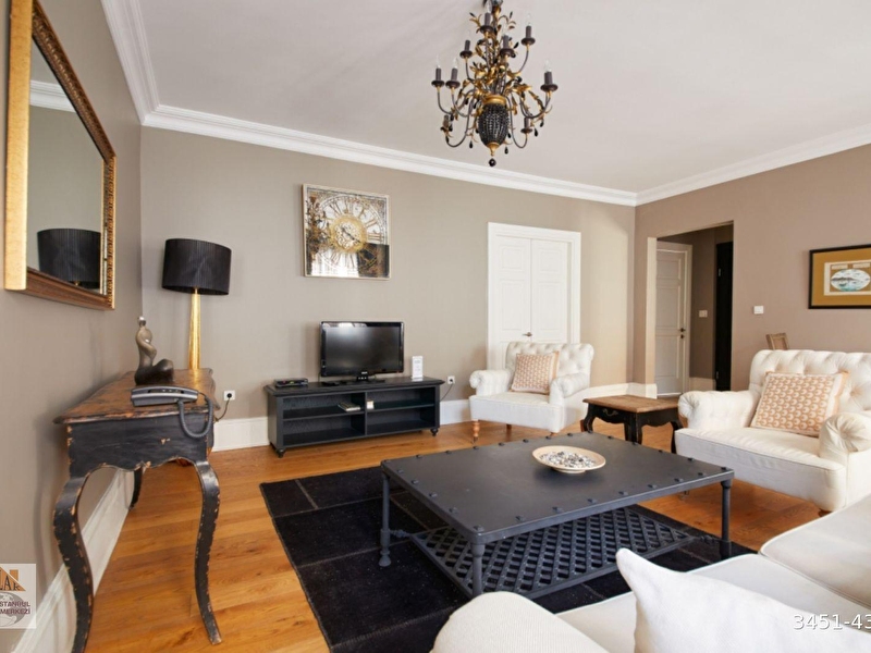 10 000 Tl Galata Cok Sik Mobilyali All Inc Furnished