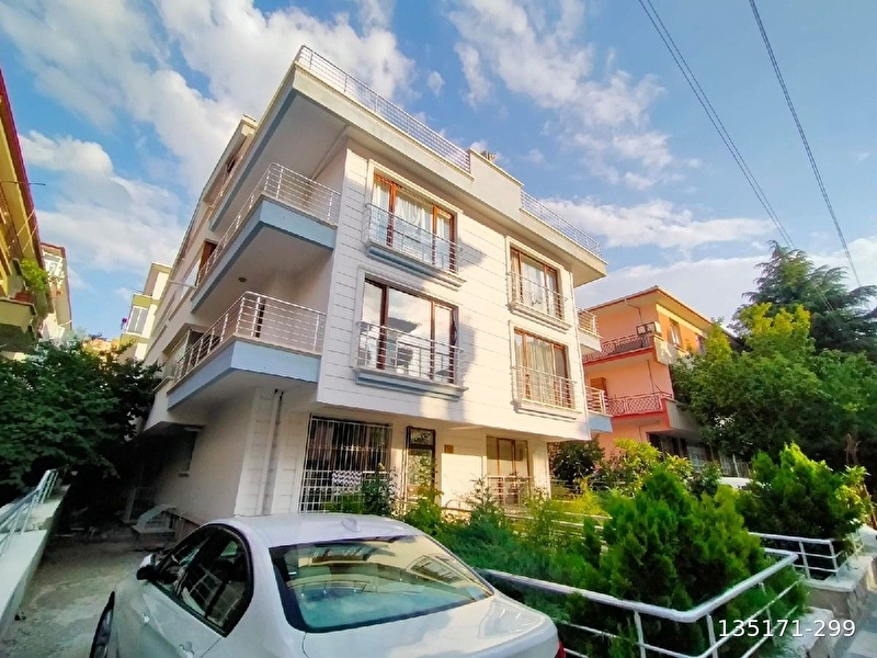 Çankaya ata mh 5+1 dublex net 185 m2 ön cephe lüx yapili satilik dai̇re