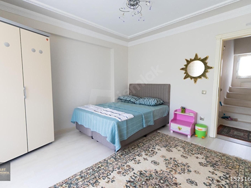 Günlük Kiralık 6 Odalı Villa Muğla Marmaris Gölenye Mahallesi 12 Kişi Kapasiteli