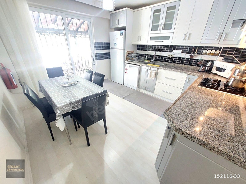 Günlük Kiralık 6 Odalı Villa Muğla Marmaris Gölenye Mahallesi 12 Kişi Kapasiteli