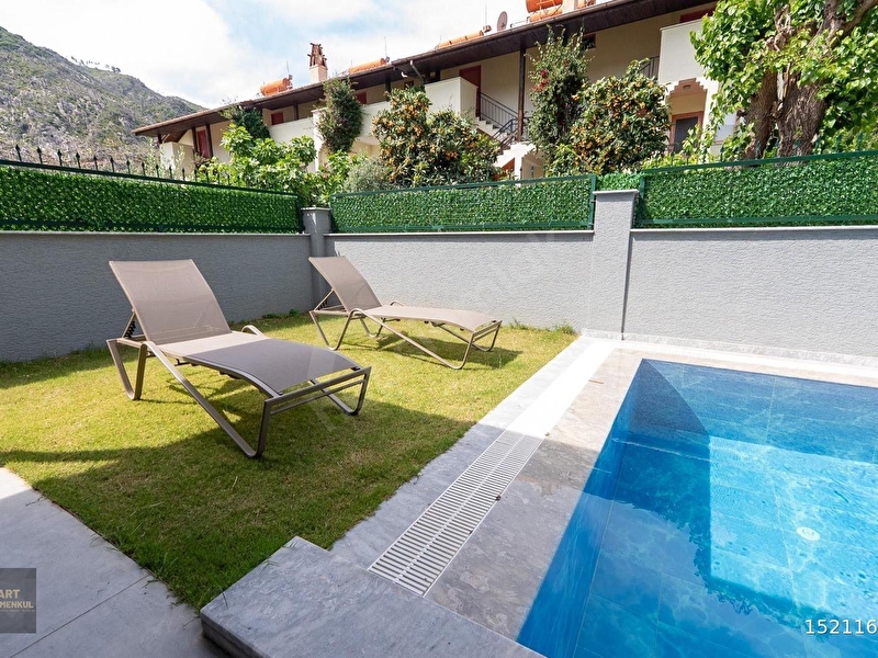 Günlük Kiralık 6 Odalı Villa Muğla Marmaris Gölenye Mahallesi 12 Kişi Kapasiteli