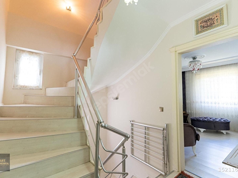 Günlük Kiralık 6 Odalı Villa Muğla Marmaris Gölenye Mahallesi 12 Kişi Kapasiteli