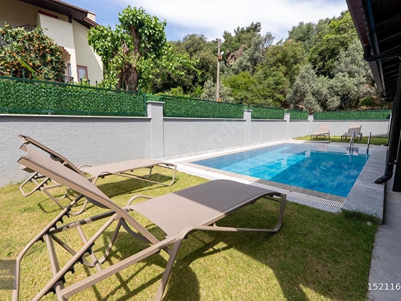 Günlük Kiralık 6 Odalı Villa Muğla Marmaris Gölenye Mahallesi 12 Kişi Kapasiteli